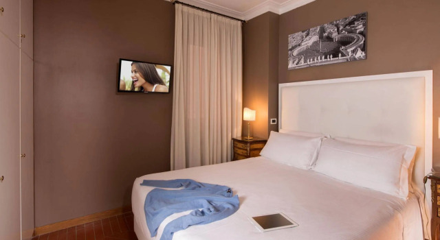 Astrid Roma Suites, Забронировать Отель Отели Рима с парковкой, рядом с Pincian Hill, Парковка