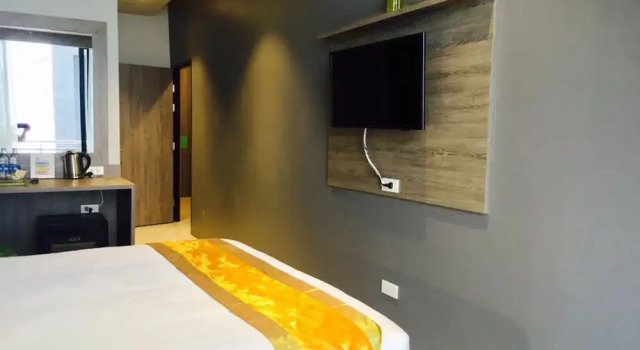 Двухместный номер Standard с балконом Rooms Republic