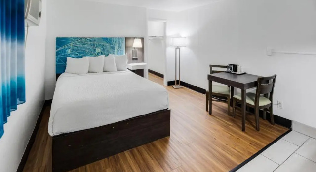 Двухместный номер Standard Tropical Seas Hotel