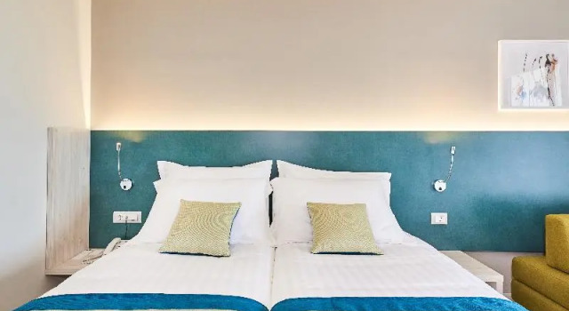 Семейный номер Standard с балконом Hotel Sipar Plava Laguna