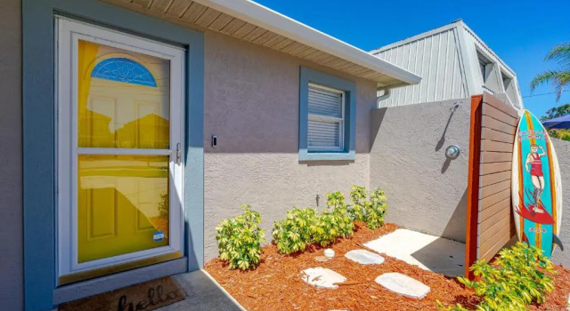 Charming Surf Bungalow Just 30 Seconds to the Beach!