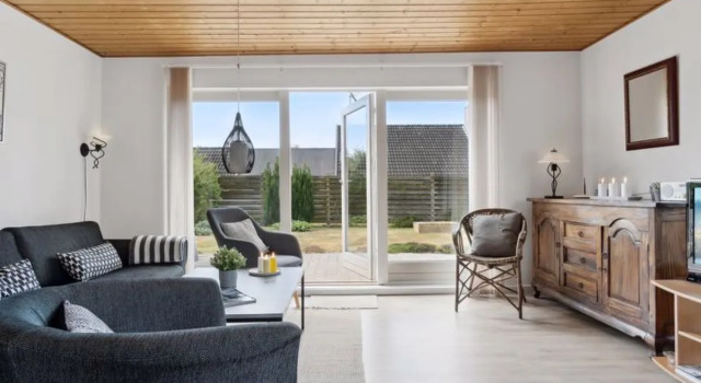 "Gligorij" - 1km from the sea in Lolland, Falster and Mon, Prenota Hotel Falster Danimarca