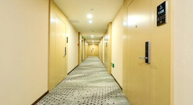Lavande Hotel Chongqing Jiangbei International Airport T3