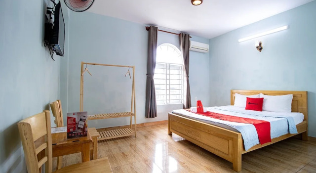 RedDoorz near Saigon Hi-Tech Park, Забронировать Отель Отели Хошимина 3 звезды, 3*