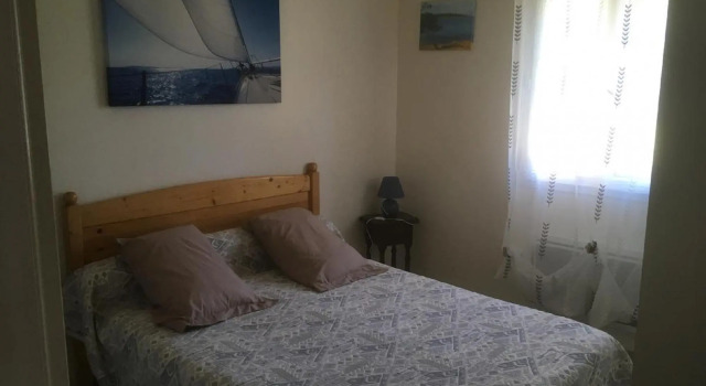 Quaint Holiday Home, Private Pool, close to Nougaro circuit, Book Hotel Eauze Gers