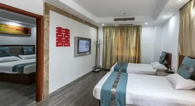 Семейный люкс GreenTree Inn AnHui AnQing TaiHu East RenMin Road Cultural Expo Park Express Hotel
