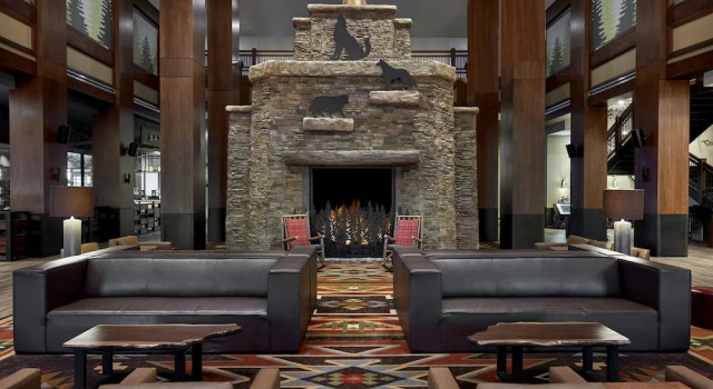 Great Wolf Lodge Arizona, Забронировать Отель Скотсдейл Phoenix Metropolitan Area, рядом с Солт Ривер Филдс эт Талкинг Стик