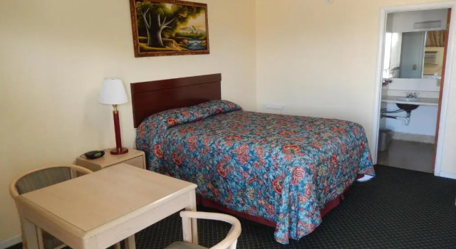 Двухместный номер Standard Townsman Motel