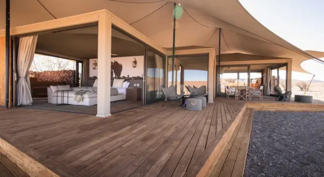 Wilderness Desert Rhino Camp, Rezervați Hotel Hoteluri de 3 stele în Palmwag Concession, 3*