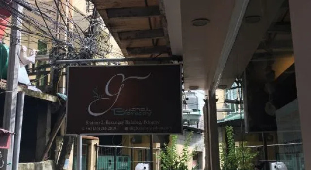 RedDoorz at Sir G Hotel DMall Boracay, Prenota Hotel Balabag Filippine