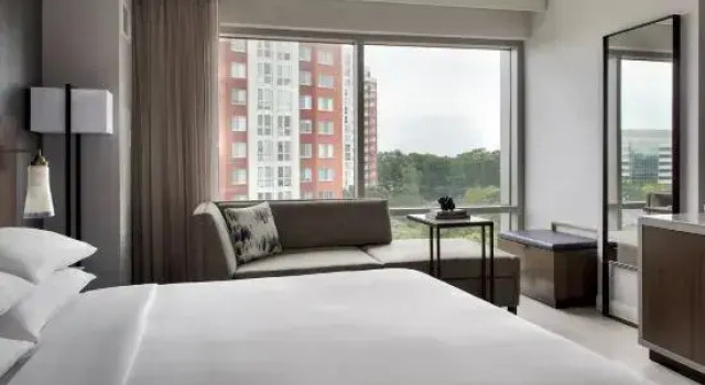Номер Standard с видом на город Bethesda North Marriott Hotel & Conference Center