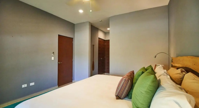 Апартаменты Modern and Spacious 2 bedroom PH, Rooftop & Pool