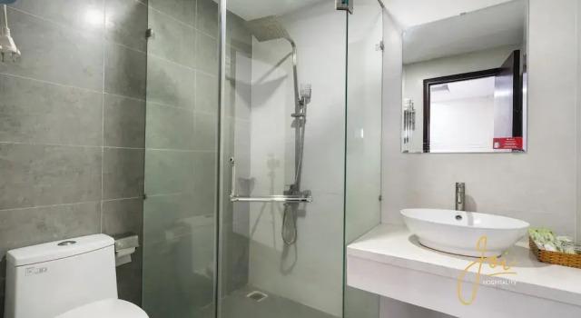 Четырёхместный номер Standard Joi Hospitality - Central