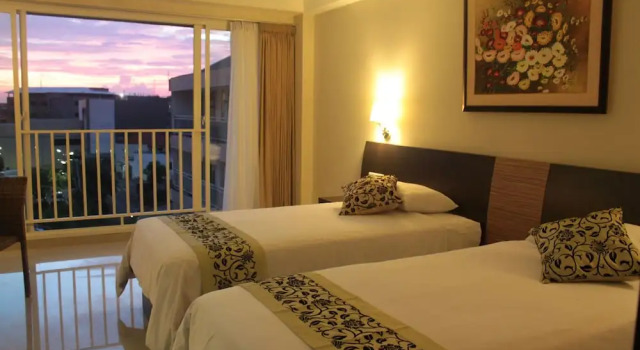 Номер Superior с балконом Losari Sunset Hotel
