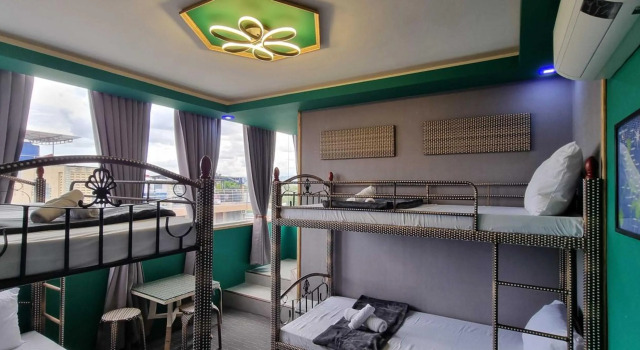 Attic Capsule Hotel