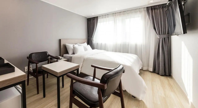 Двухместный номер Standard Anyang ILLOWA Hotel