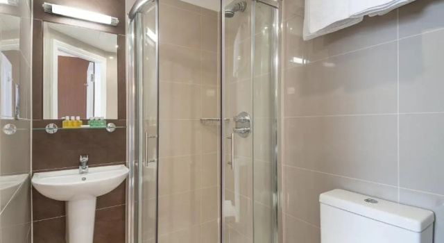 Четырёхместный номер The Judd Hotel