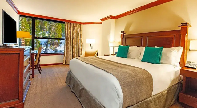 Двухместный номер для гостей с ограниченными возможностями Deluxe Valley View Everline Resort and Spa, Lake Tahoe