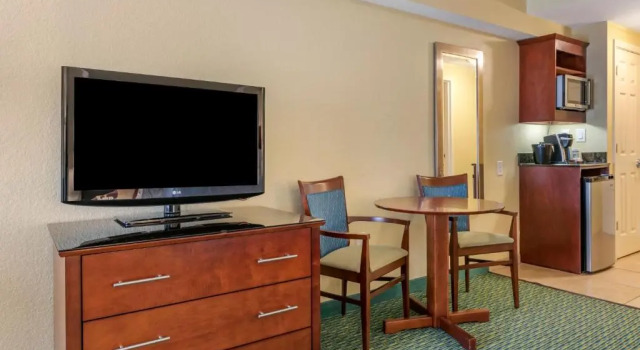 Номер Premium Holiday Inn Resort Orlando - Lake Buena Vista by IHG
