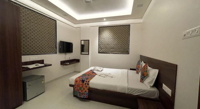 Номер Luxury StayBird - Silver Oak, An Apartment Hotel, Kharadi