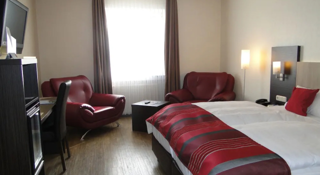 Двухместный номер Standard c 1 комнатой Hotel Rhöner Land Garni - Bed & Breakfast