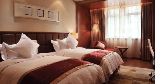 Hentique Huijin Resort Hotel, Book Resort Hotels in Yangzhou with a Pool, Swimming Pool
