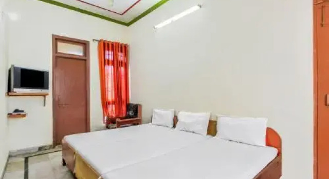 Hotel Sitaram Palace by OYO Rooms