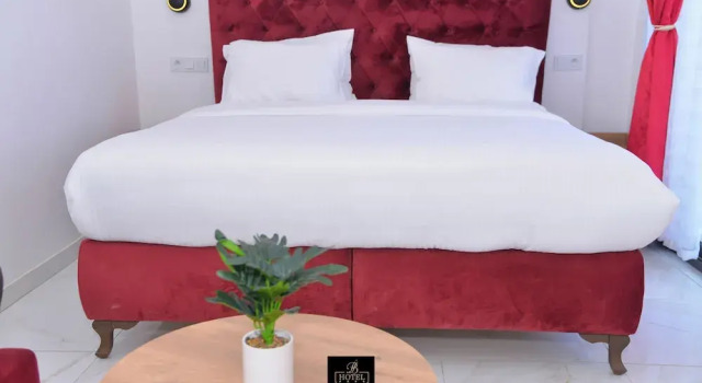 Номер Comfort Bi Hotel SARL