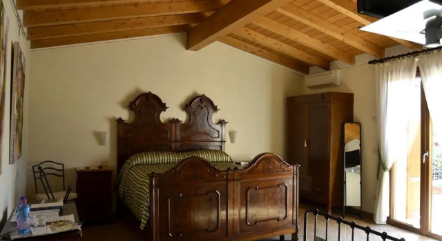 9 Muse Bed and Breakfast, Buchen Sie Hotel Canneto sull'Oglio Lombardei