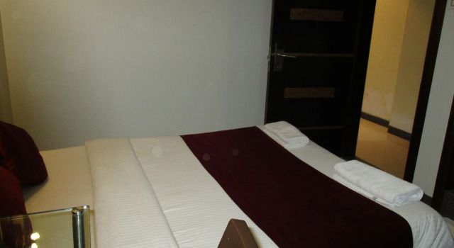 Hotel Sapna Marine, Забронировать Отель Отели штата Махараштры с завтраком, Завтраки