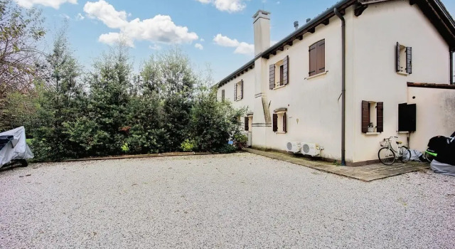 Maison sul Pozzo, Prenota Appartamento Hotel a Veneto con parcheggio, Parcheggio