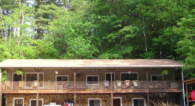 Deep Creek Lodge