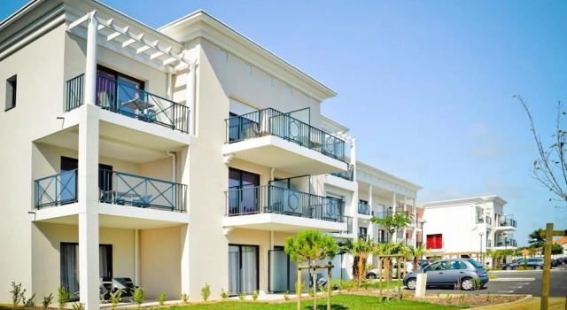 Romantic Seaside Stay in La Baule, Забронировать Апартаменты/квартира Ла-Боль La Baule Bay, рядом с La Baule-Escoublac Train Station
