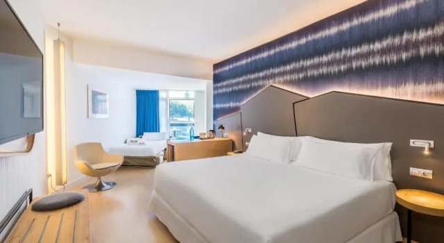 Трёхместный номер Deluxe Отель Barceló Costa Vasca