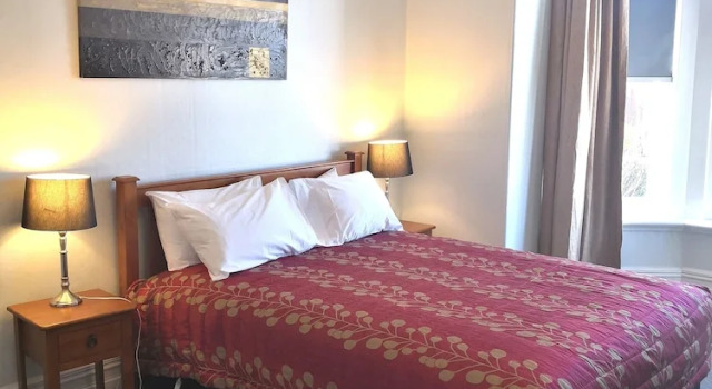 Семейные апартаменты с 3 комнатами Owens Motel