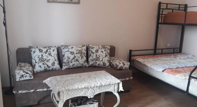 Luxuri Apartment