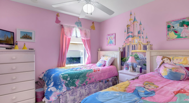 SR332SJW - 4 beds pool & spa - Close to Disney, Забронировать Курортный отель Курортные отели Давенпорт, Курортный отель