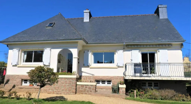 Maison avec WIFI, jardin, à 900m de la plage de Trestraou à PERROS-GUIREC Ref 849, Rezerwuj Hotel Perros-Guirec 