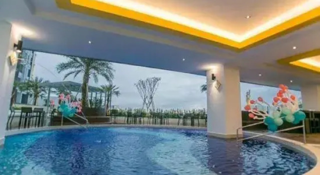 IPOH The Majestic Imperial Air-Con 6 PAX SUITE
