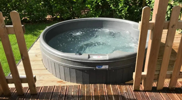Номер Luxury Fairwood Lakes Holiday Park