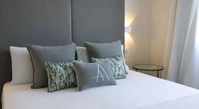 Double A Luxury Room, Забронировать Отель Отели Ольбия 4 звезды, рядом с Church of St. Paul the Apostle, 4*