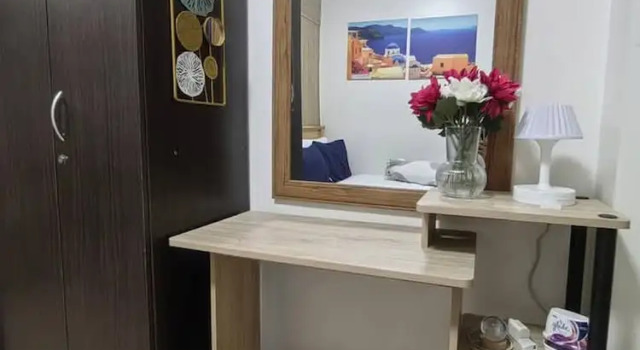 Номер Standard c 1 комнатой с балконом и с видом на город The Golden Shore Suites