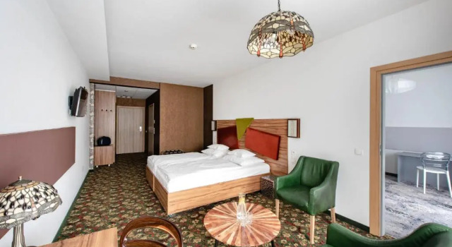 Люкс Hotel Lenart