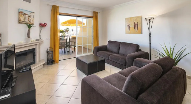 Beautiful 2-bed Apartment in Albufeira
