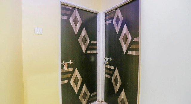 Hotel O Sonali Guest House, Забронировать Гостевой дом Баллигандж Калькутта