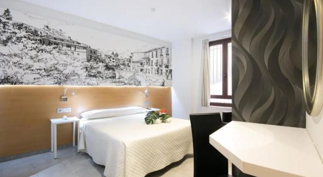 Номер Superior Atenas Granada