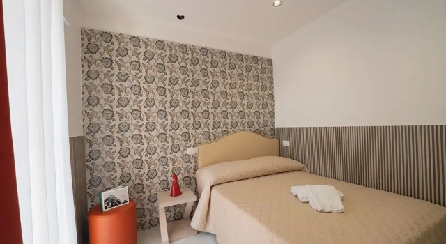 Номер Standard с балконом и с видом на внутренний двор P.C. Boutique H. Vesuvius, Napoli Centro, by ClaPa Group