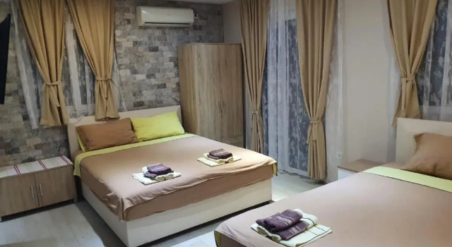 Апартаменты с видом на море Apartments Tadic
