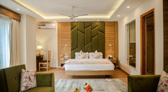 Номер Luxury Anand Vardhan Resorts - A Spiritual & Wellness Retreat, Manali