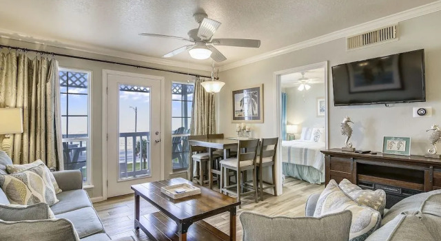 Victorian 8303-Seahorse at the Beach, Забронировать Апартаменты/квартира Галвестон Texas Gulf Coast